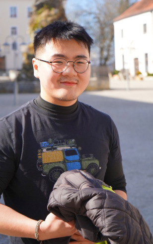 Kaicheng Cao